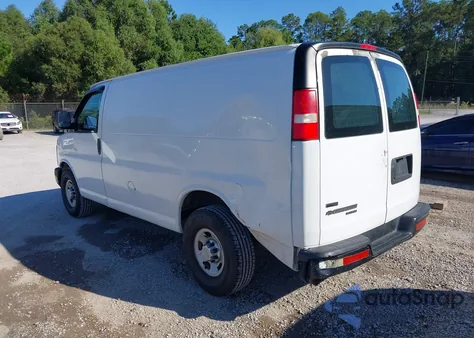 2011 Chevrolet Express 2500 Work Van из США, поврежденный, VIN 1GCWGFBA8B1152894